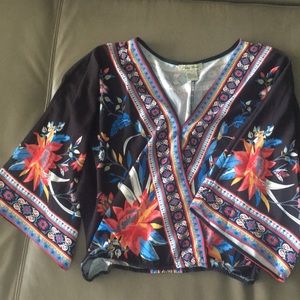 New without tags. Never worn. Awesome colors!